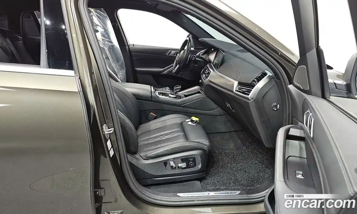 BMW X6 2023 3.0 гидро в Москве № 158975, фото 11