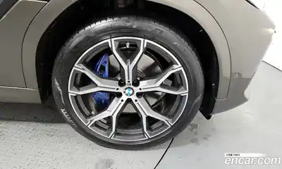 BMW X6 2023 3.0 гидро в Москве № 158975, миниатюра 5