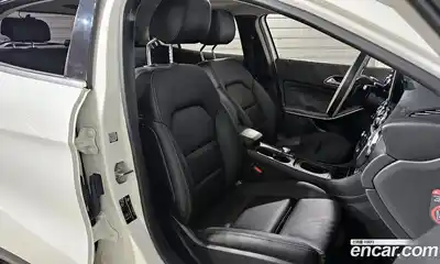 Mercedes-Benz GLA-Class 2019 2.0 гидро в Москве № 160670, миниатюра 10