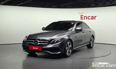 Mercedes-Benz E-Class, 2019