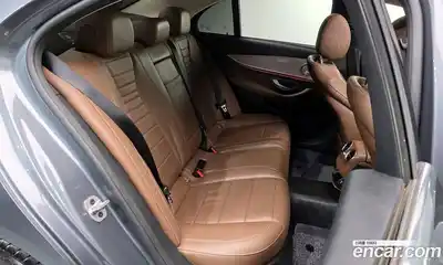 Mercedes-Benz E-Class 2019 2.0 гидро в Москве № 160874, миниатюра 12