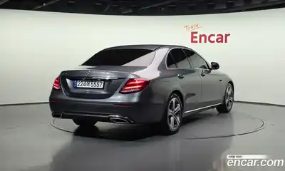 Mercedes-Benz E-Class 2019 2.0 гидро в Москве № 160874, миниатюра 2