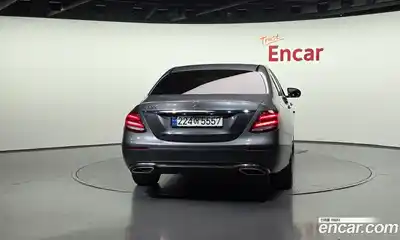 Mercedes-Benz E-Class 2019 2.0 гидро в Москве № 160874, миниатюра 4
