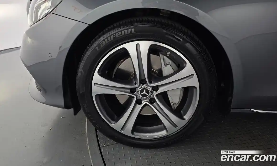 Mercedes-Benz E-Class 2019 2.0 гидро в Москве № 160874, фото 5