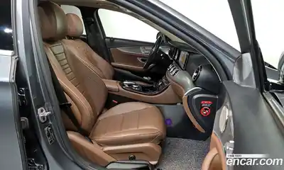 Mercedes-Benz E-Class 2019 2.0 гидро в Москве № 160874, миниатюра 10