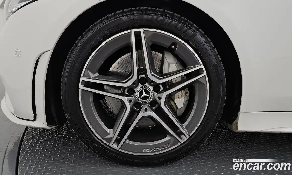 Mercedes-Benz CLS-Class 2019 1.9 гидро в Москве № 161488, фото 5
