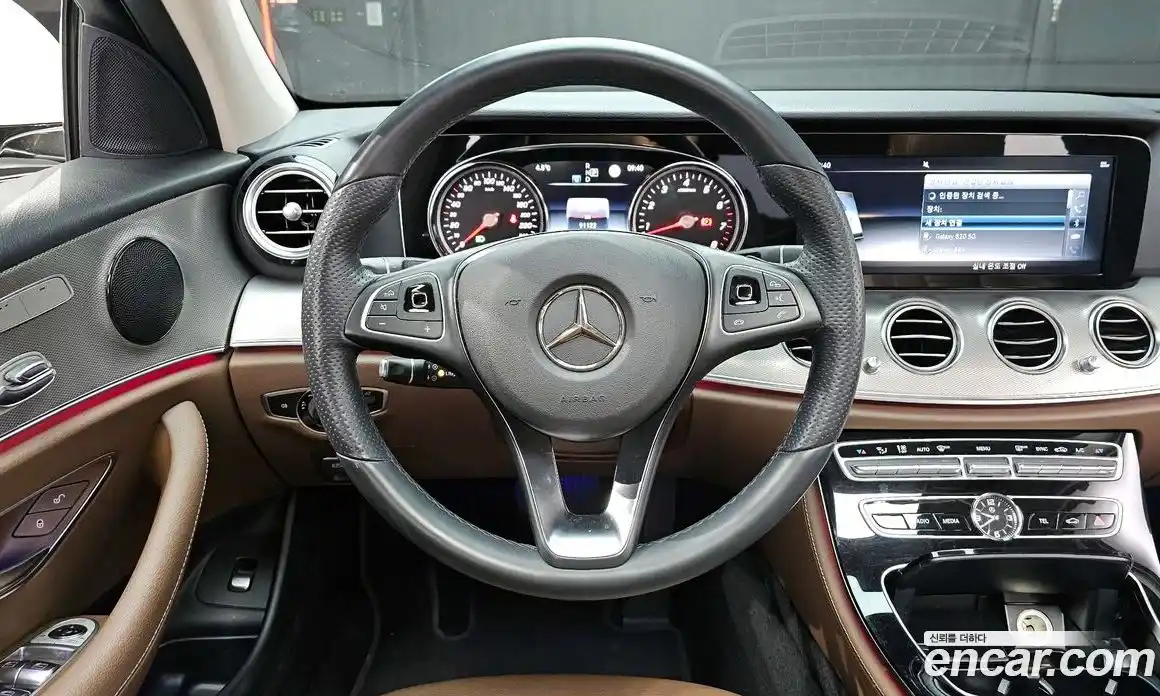 Mercedes-Benz E-Class 2018 2.0 гидро в Москве № 161859, фото 13