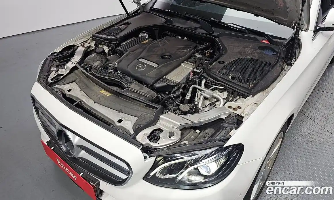 Mercedes-Benz E-Class 2018 2.0 гидро в Москве № 161859, фото 6