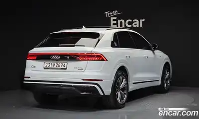 Audi Q8 2022 3.0 гидро в Москве № 162396, миниатюра 2