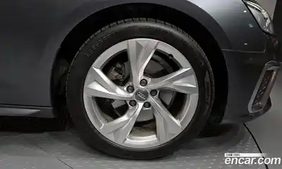 Audi A4 2021 2.0 гидро в Москве № 162737, миниатюра 5
