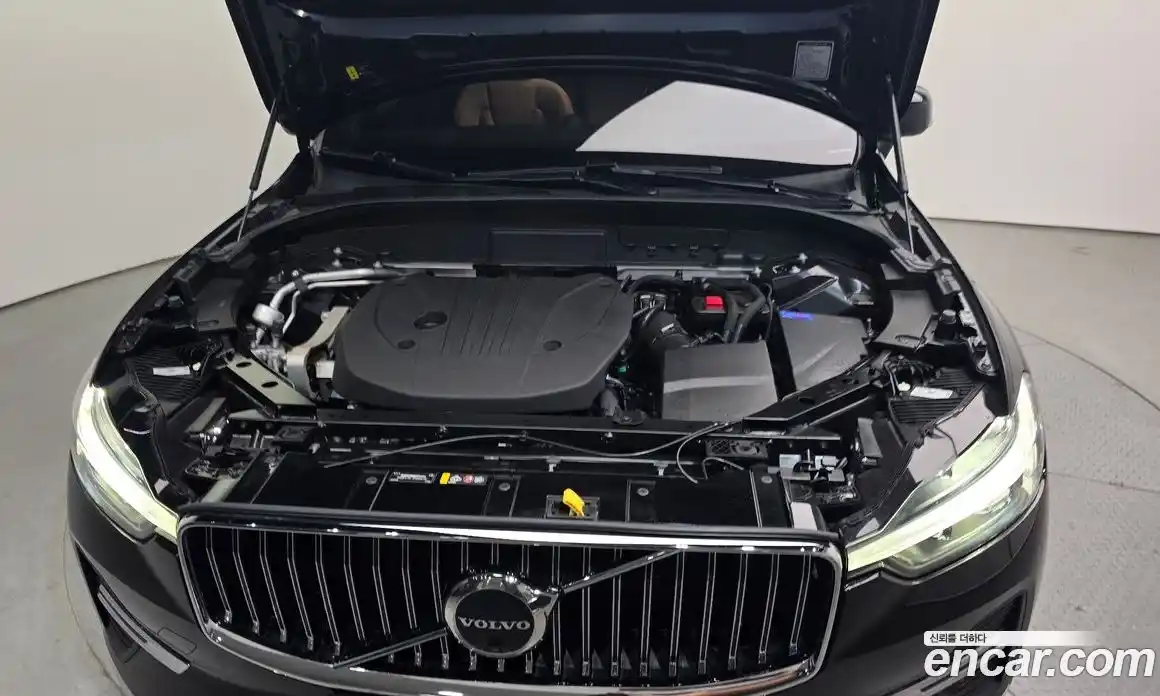 Volvo XC60 2024 2.0 гидро в Москве № 164193, фото 6