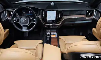 Volvo XC60 2021 2.0 гидро в Москве № 164412, миниатюра 7