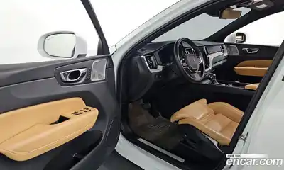 Volvo XC60 2020 2.0 гидро в Москве № 164717, миниатюра 11