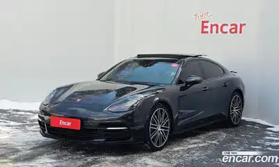 Porsche Panamera 2018 3.0 гидро в Москве № 165545, миниатюра 2
