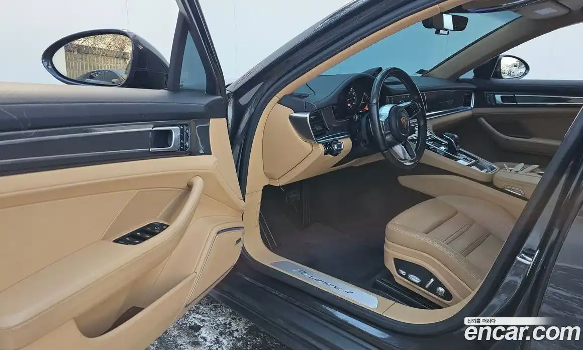 Porsche Panamera 2018 3.0 гидро в Москве № 165545, фото 5