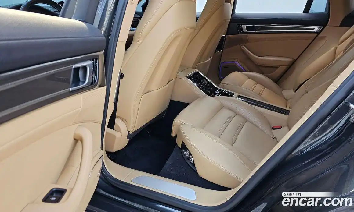 Porsche Panamera 2018 3.0 гидро в Москве № 165545, фото 6