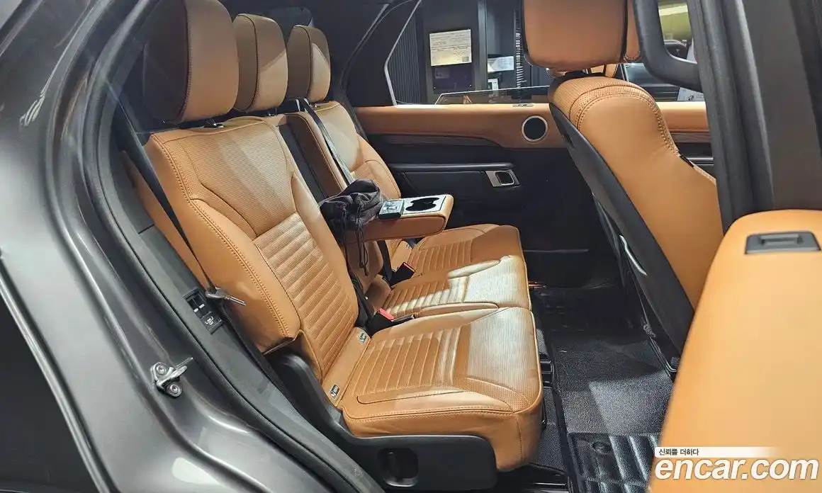 Land Rover Discovery 2017 3.0 гидро в Москве № 166203, фото 12