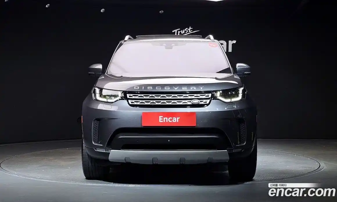 Land Rover Discovery 2017 3.0 гидро в Москве № 166203, фото 3