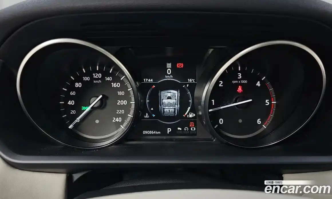 Land Rover Discovery 2017 3.0 гидро в Москве № 166323, фото 8