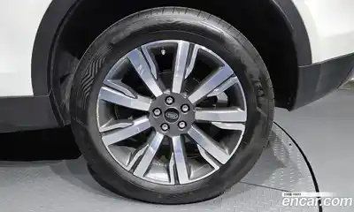 Land Rover Discovery Sport 2018 2.0 гидро в Москве № 166513, миниатюра 5