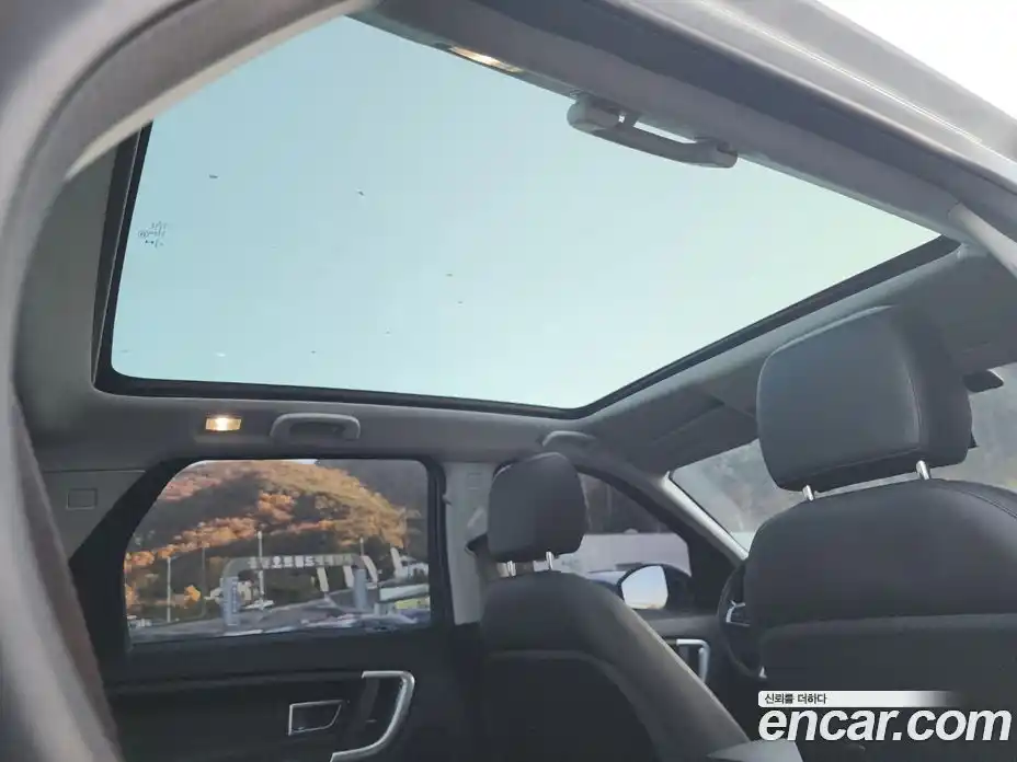 Land Rover Discovery Sport 2019 2.0 гидро в Москве № 166878, фото 15