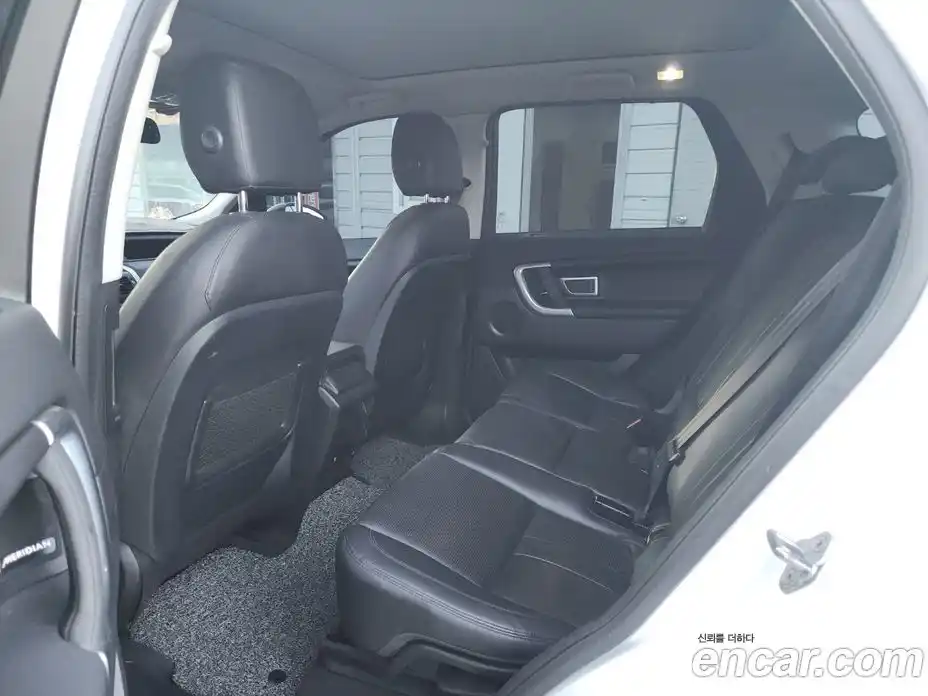 Land Rover Discovery Sport 2019 2.0 гидро в Москве № 166878, фото 18