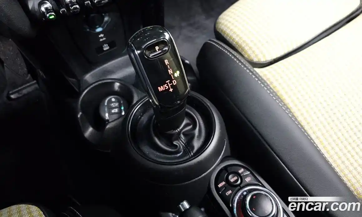Mini Cooper 2022 2.0 гидро в Москве № 167049, фото 9