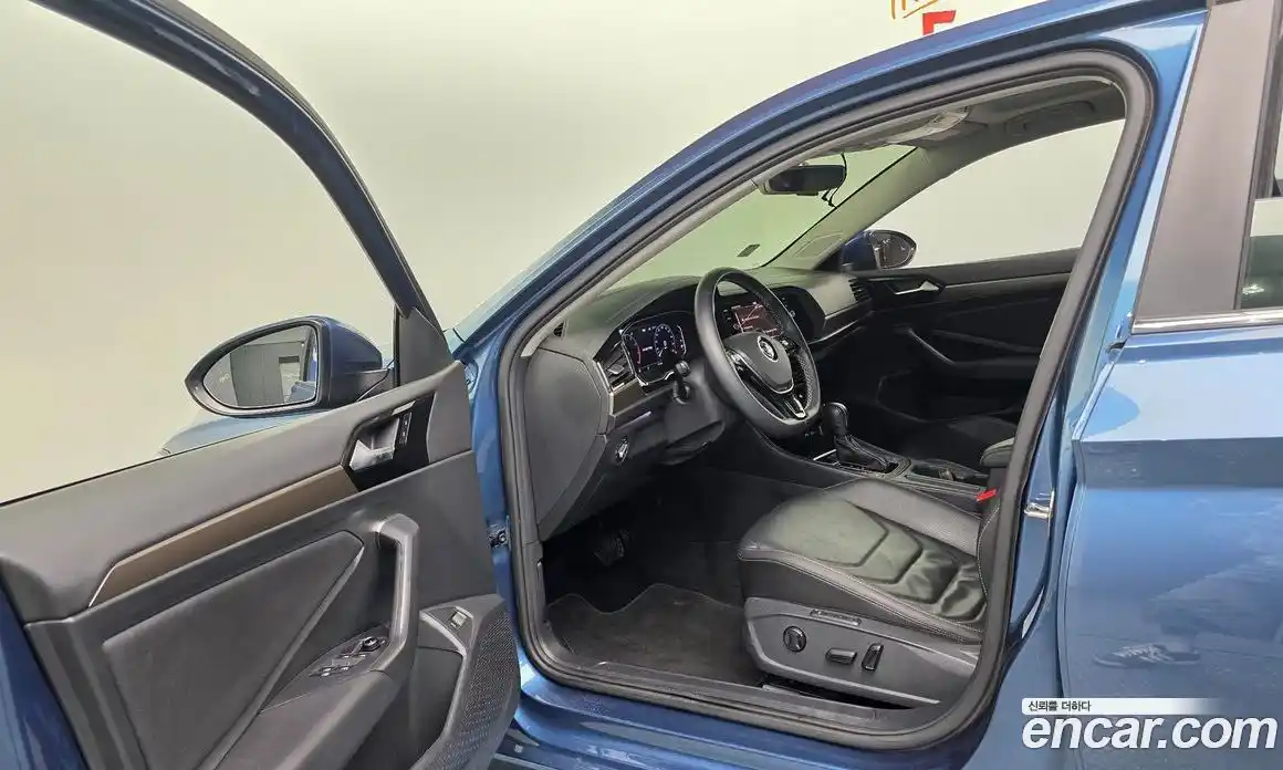 Volkswagen Jetta 2021 1.4 гидро в Москве № 168587, фото 12