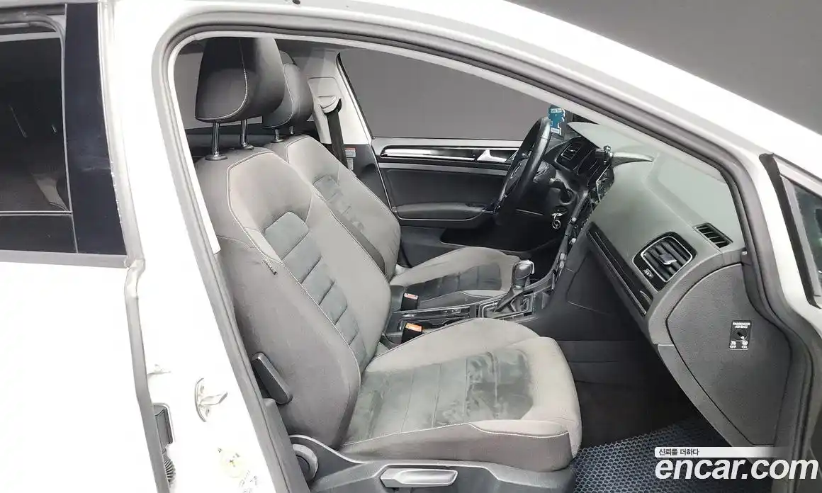 Volkswagen Golf 2015 2.0 гидро в Москве № 169004, фото 11