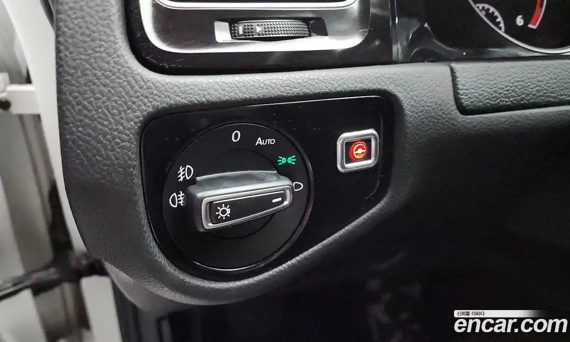 Volkswagen Golf 2015 2.0 гидро в Москве № 169004, фото 18