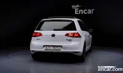 Volkswagen Golf 2015 2.0 гидро в Москве № 169004, миниатюра 4