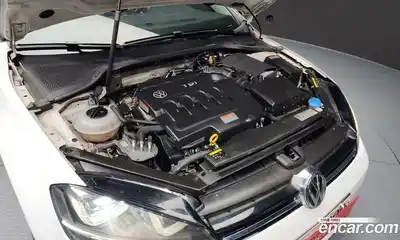 Volkswagen Golf 2015 2.0 гидро в Москве № 169004, миниатюра 6