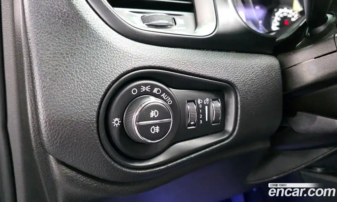 Jeep Renegade 2020 2.4 гидро в Москве № 169746, фото 19