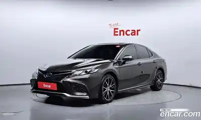 Toyota Camry, 2023