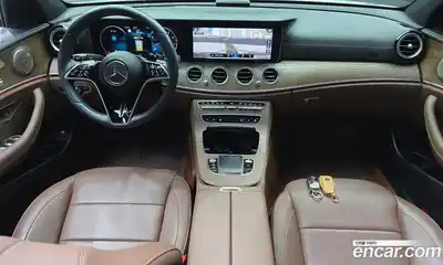 Mercedes-Benz E-Class 2022 2.0 гидро, миниатюра 7