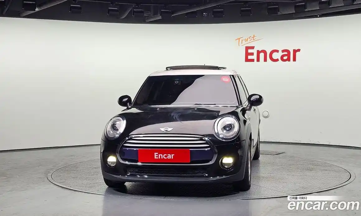 Mini Cooper 2015 1.5 гидро в Москве № 179261, фото 3
