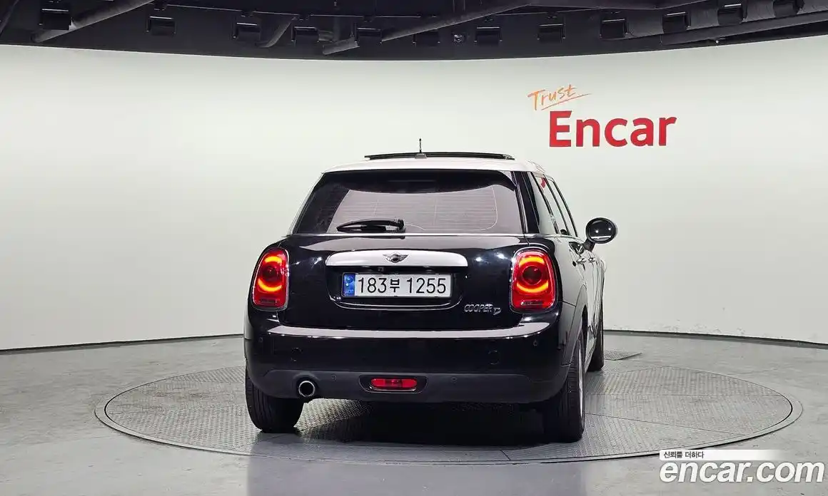 Mini Cooper 2015 1.5 гидро в Москве № 179261, фото 4