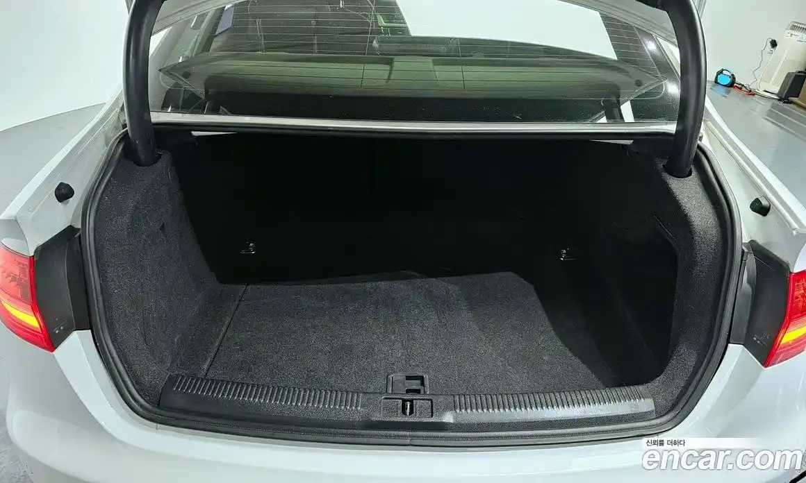 Audi A4 2014 2.0 гидро в Москве № 182002, фото 20