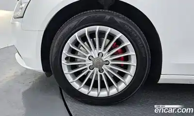 Audi A4 2014 2.0 гидро в Москве № 182002, миниатюра 5