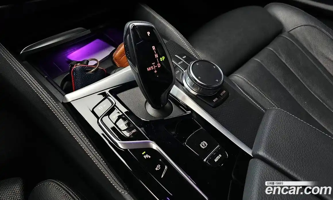 BMW 5-Series 2023 2.0 гидро в Москве, фото 9