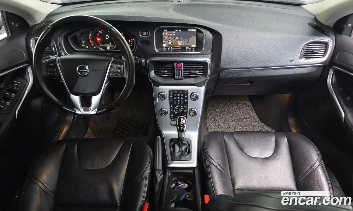 Volvo V40 2018 2.0 гидро в Москве № 190779, фото 7