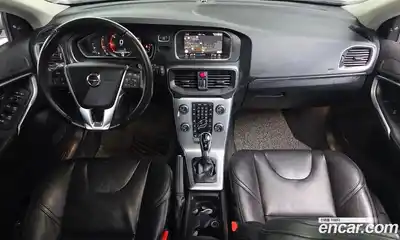 Volvo V40 2018 2.0 гидро в Москве № 190779, миниатюра 7
