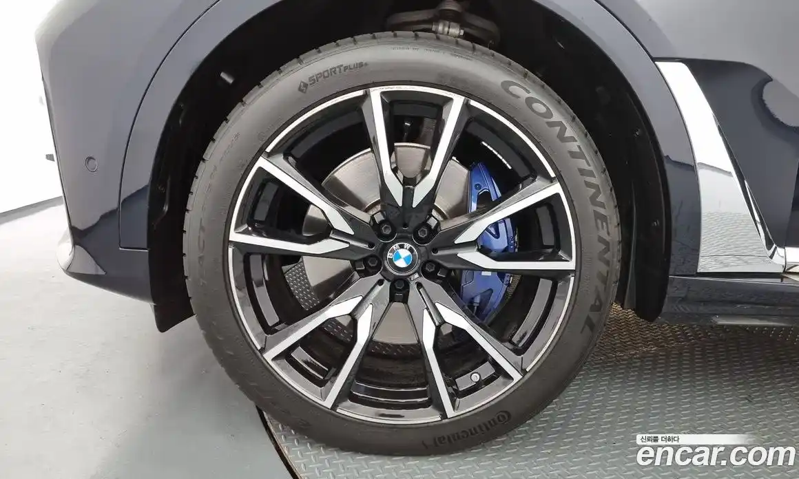 BMW X7 2022 3.0 гидро в Москве № 191700, фото 5