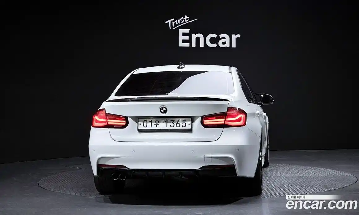 BMW 3-Series 2018 2.0 гидро в Москве № 191967, фото 4