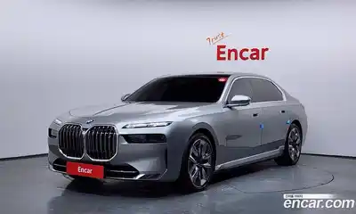 BMW i7, 2023