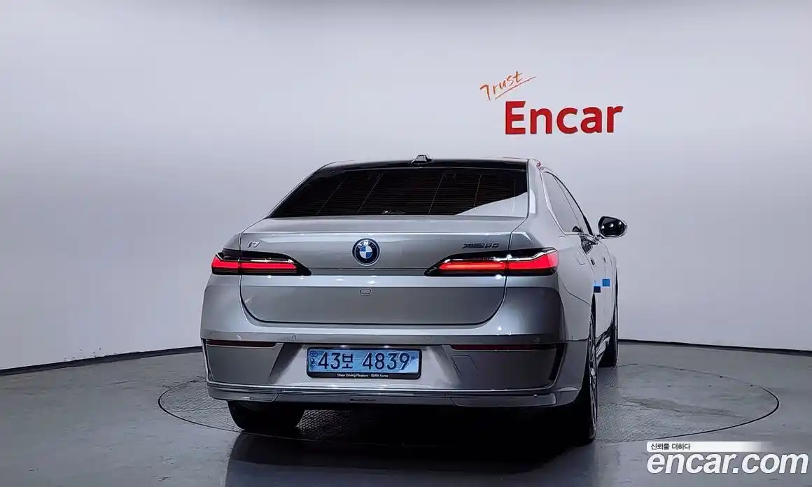 BMW i7 2023 0.3 гидро в Москве № 192071, фото 4