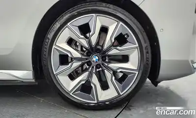 BMW i7 2023 0.3 гидро в Москве № 192071, миниатюра 5