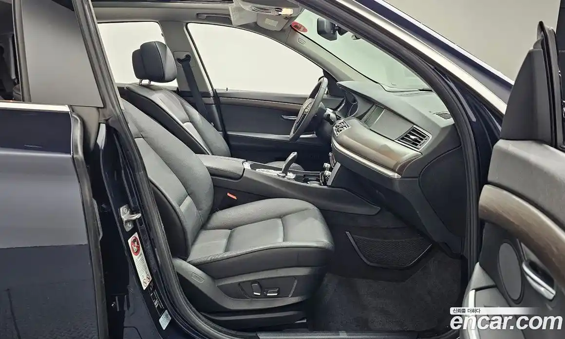 BMW 5-Series 2013 3.0 Автомат в Москве № 192661, фото 10