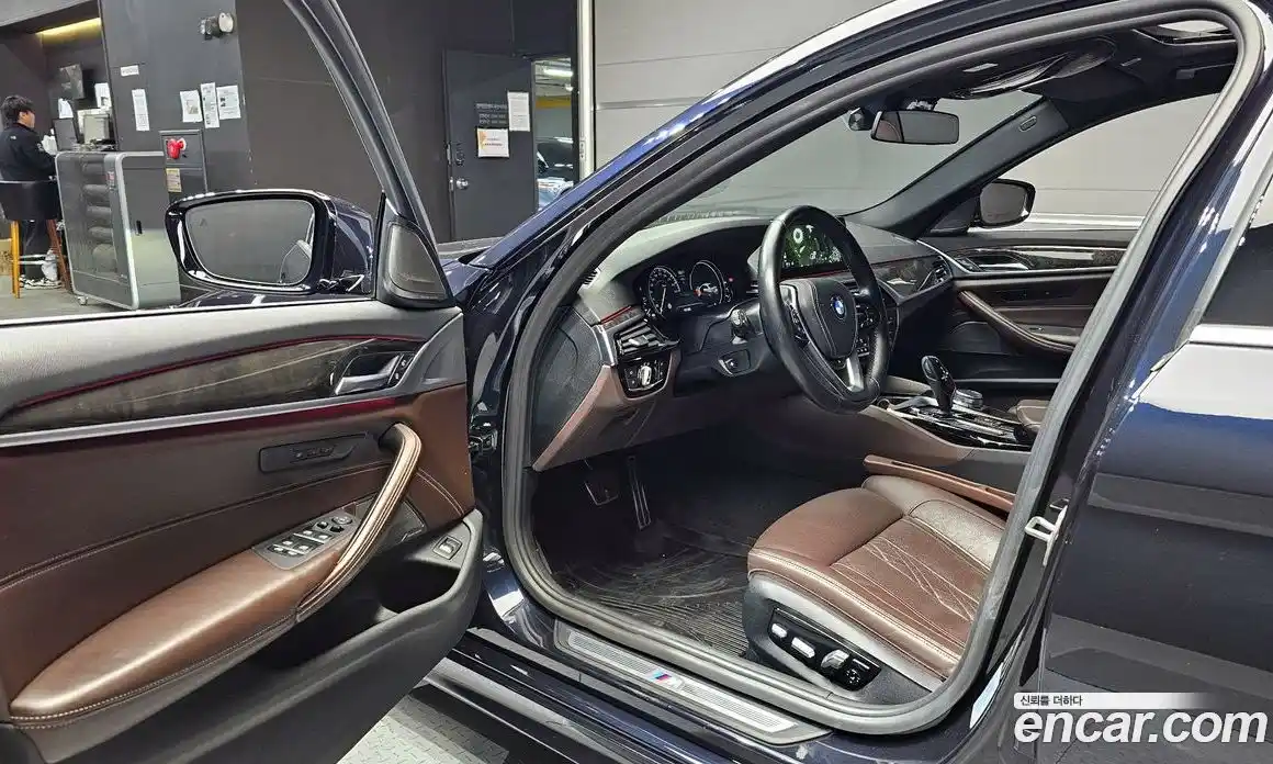 BMW 5-Series 2017 3.0 гидро в Москве № 192884, фото 11