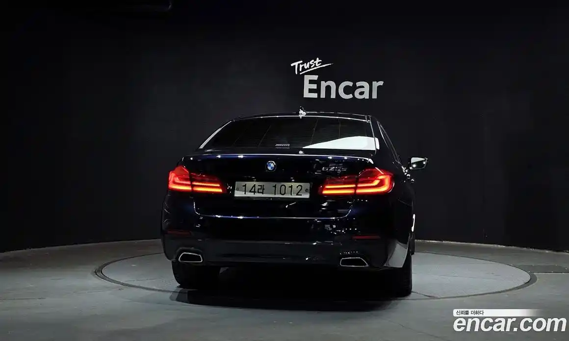 BMW 5-Series 2017 3.0 гидро в Москве № 192884, фото 4